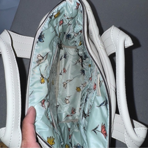 Lug Dory Matte Luxe Crossbody Bag - Picture 8 of 12